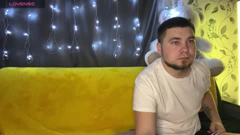 Emily  Ryan online show from 11-20-25, 09:14