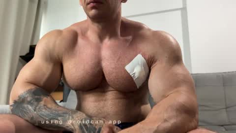 couplemuscle40 online show from 11-23-25, 06:30