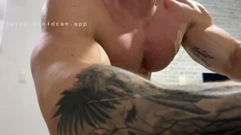 couplemuscle40 online show from 12-03-25, 01:13
