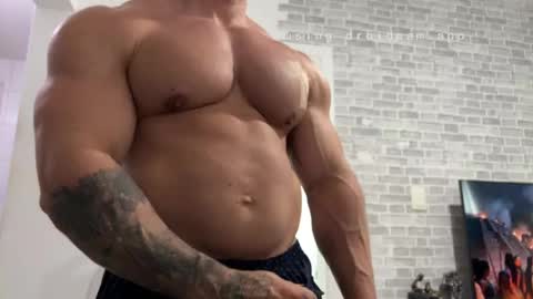 couplemuscle40 online show from 04-14-26, 02:12