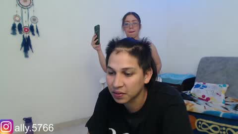 Snapshot of coupleperv666 chatting on 05-25-26, 09:43 COUPLE PERV online show from 05-25-26, 09:43
