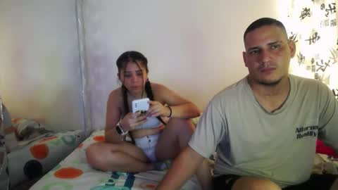 luis and models online show from 01-03-25, 06:46