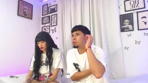 Snapshot of coupsextop chatting on 12-21-24, 08:39 Juli and Liam online show from 12-21-24, 08:39