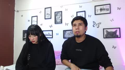 Snapshot of coupsextop chatting on 03-09-25, 04:38 Juli and Liam online show from 03-09-25, 04:38