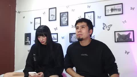 Snapshot of coupsextop chatting on 03-09-25, 07:45 Juli and Liam online show from 03-09-25, 07:45