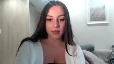 Courtney online show from 10-03-25, 02:03