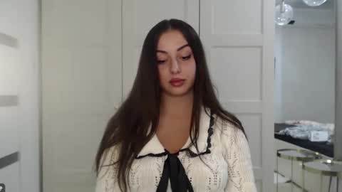 Courtney online show from 10-22-25, 04:07