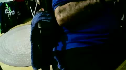 Snapshot of coyote017 chatting on 03-05-25, 06:23 coyote017 online show from 03-05-25, 06:23