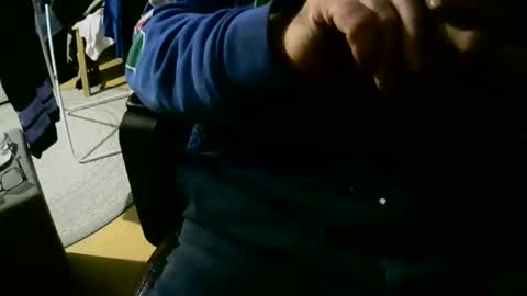 Snapshot of coyote017 chatting on 10-13-25, 06:08 coyote017 online show from 10-13-25, 06:08