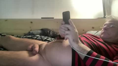 crapaud75018paris online show from 04-04-26, 09:51