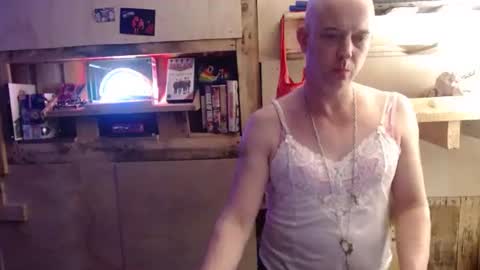 crash_gothic online show from 07-01-26, 08:49