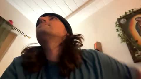 Snapshot of crashnasty chatting on 11-25-25, 03:28 Crash Nasty online show from 11-25-25, 03:28