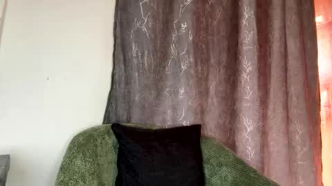 Taliee online show from 04-10-26, 10:53