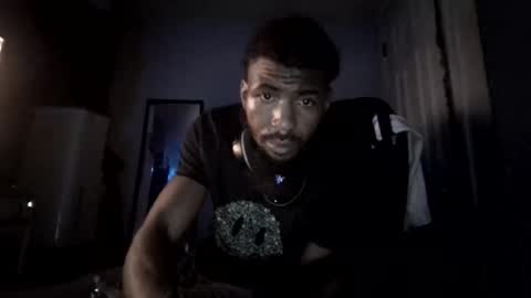 Snapshot of craze320084 chatting on 09-12-25, 11:59 craze320084 online show from 09-12-25, 11:59