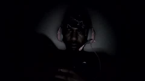 Snapshot of craze320084 chatting on 09-26-25, 08:29 craze320084 online show from 09-26-25, 08:29