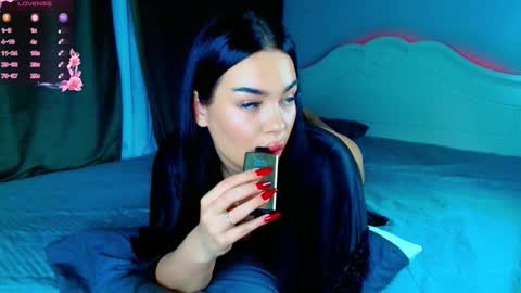 Eva online show from 02-15-26, 04:47