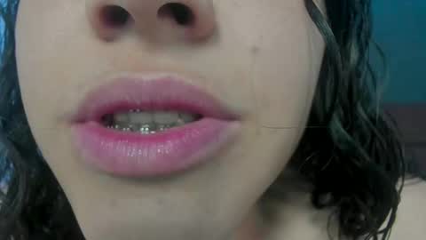 Snapshot of crazy_cakes_ chatting on 02-20-25, 04:46 Lexie Rose online show from 02-20-25, 04:46