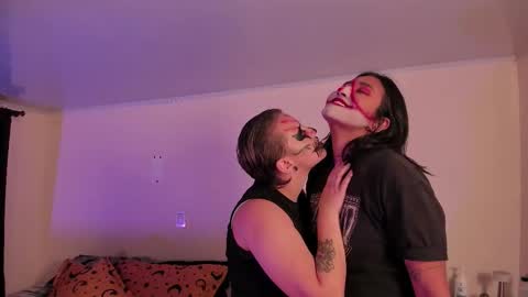 Snapshot of crazy_cakes_ chatting on 10-31-25, 07:09 Lexie Rose online show from 10-31-25, 07:09