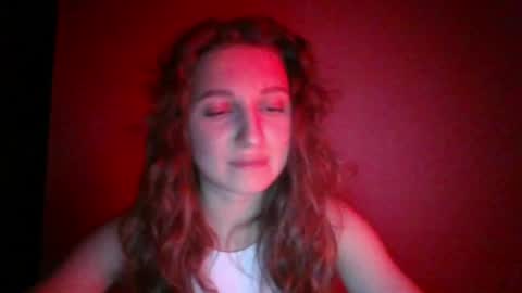 Snapshot of crazy_kisses_ chatting on 03-19-26, 04:22 crazy_kisses_ online show from 03-19-26, 04:22