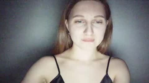 Snapshot of crazy_kisses_ chatting on 05-03-26, 06:03 crazy_kisses_ online show from 05-03-26, 06:03