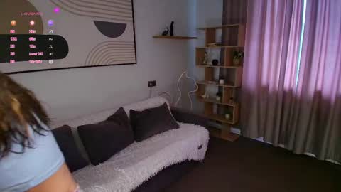 Emma online show from 03-28-26, 07:19