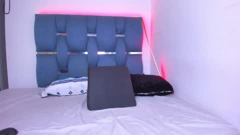 crazybaby_squirt online show from 05-27-26, 04:20