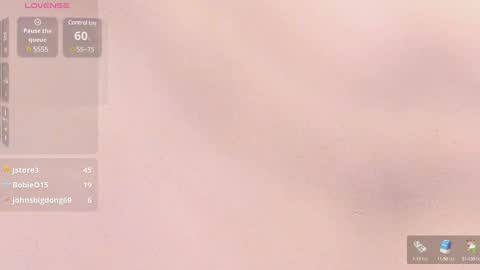 Snapshot of crazybeef__ chatting on 12-17-24, 06:13 Caro Andrew online show from 12-17-24, 06:13
