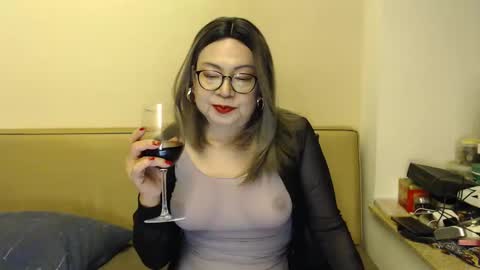 Snapshot of crazychika chatting on 02-25-25, 05:25 Kelly online show from 02-25-25, 05:25