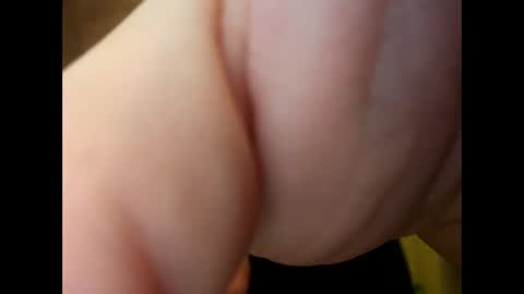 Snapshot of crazycock9758 chatting on 02-11-26, 03:11 Crazycock online show from 02-11-26, 03:11