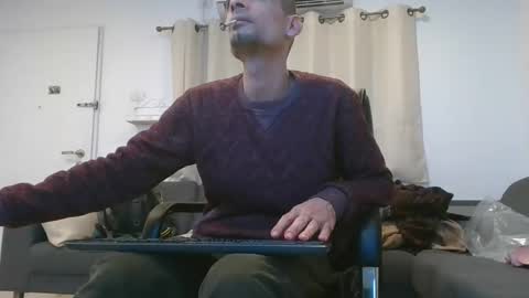 Snapshot of crazymen0101 chatting on 12-12-24, 09:19 crazymen0101 online show from 12-12-24, 09:19