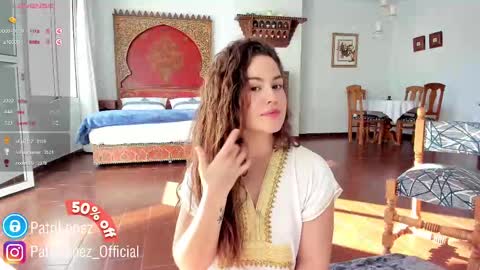 Snapshot of crazypaty chatting on 02-09-25, 03:34 Patricia Lpez online show from 02-09-25, 03:34