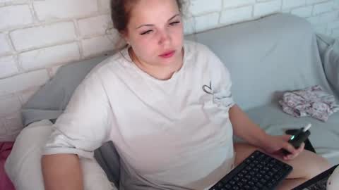 Snapshot of crazyy_girl_ chatting on 06-04-26, 04:02 Crazyy Girl online show from 06-04-26, 04:02