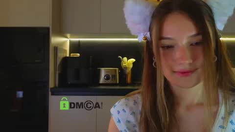 Snapshot of crazzy_cherry chatting on 07-06-26, 11:18 crazzy cherry online show from 07-06-26, 11:18