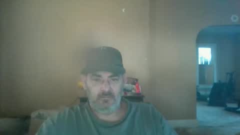 Snapshot of cre9876 chatting on 11-22-25, 03:22 alway horny online show from 11-22-25, 03:22