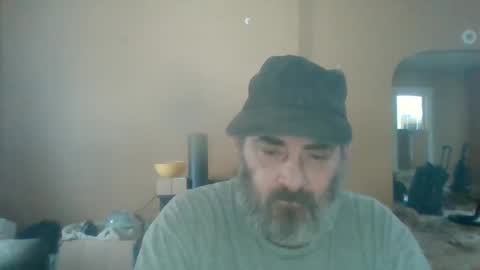 Snapshot of cre9876 chatting on 01-17-26, 08:34 alway horny online show from 01-17-26, 08:34