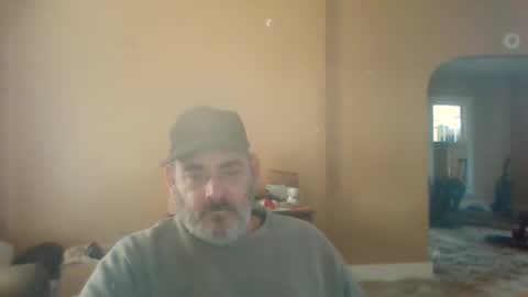 Snapshot of cre9876 chatting on 02-21-26, 04:19 alway horny online show from 02-21-26, 04:19