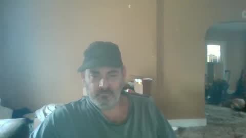 Snapshot of cre9876 chatting on 03-26-26, 05:18 alway horny online show from 03-26-26, 05:18