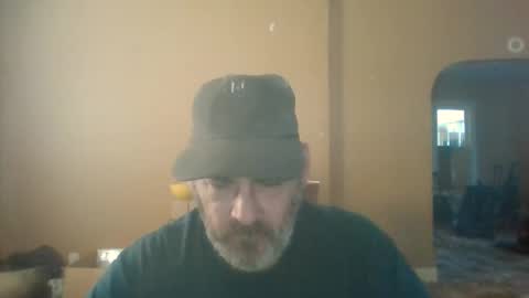 Snapshot of cre9876 chatting on 04-20-26, 02:31 alway horny online show from 04-20-26, 02:31