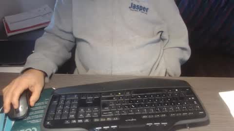 Creamormilk online show from 10-28-25, 12:41