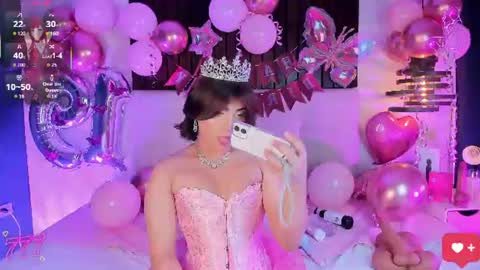 Snapshot of creamy_angelo chatting on 06-30-26, 08:54 creamy_angelo online show from 06-30-26, 08:54