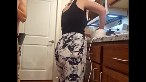 Snapshot of creamymilf11 chatting on 12-02-25, 07:03 creamymilf11 online show from 12-02-25, 07:03