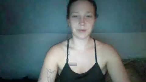 Snapshot of creamymilfcookies chatting on 02-07-25, 03:34 SweetPetite Milf online show from 02-07-25, 03:34