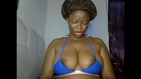 Snapshot of creamypussyxx chatting on 07-01-26, 11:12 creamypussyxx online show from 07-01-26, 11:12