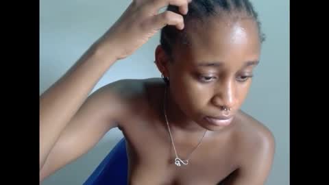 creamyxmuffin online show from 10-21-25, 10:05