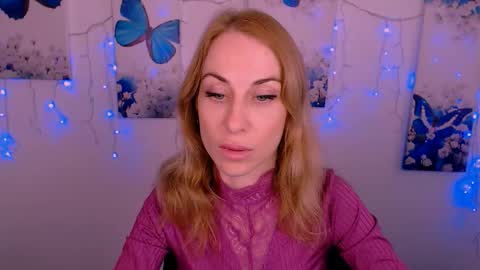 Snapshot of create_your_own_sun chatting on 10-06-25, 01:08 Lera online show from 10-06-25, 01:08