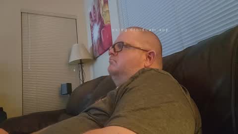 Snapshot of creeeping_death chatting on 02-17-25, 06:09 The hopeless romantic online show from 02-17-25, 06:09