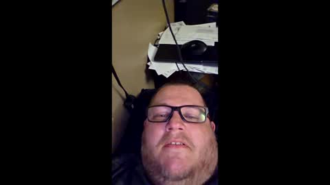 Snapshot of creeeping_death chatting on 03-03-25, 02:26 The hopeless romantic online show from 03-03-25, 02:26