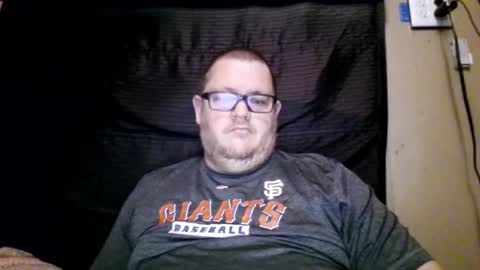 Snapshot of creeeping_death chatting on 03-03-25, 06:55 The hopeless romantic online show from 03-03-25, 06:55