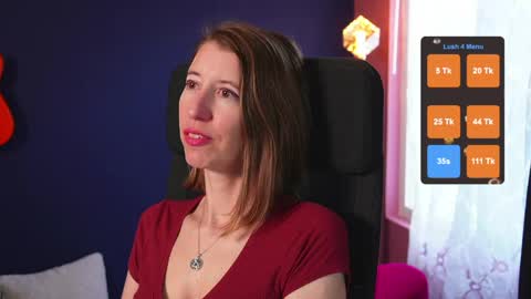 Snapshot of creme_dela_creme chatting on 05-01-26, 02:05 Quinn de la Creme online show from 05-01-26, 02:05