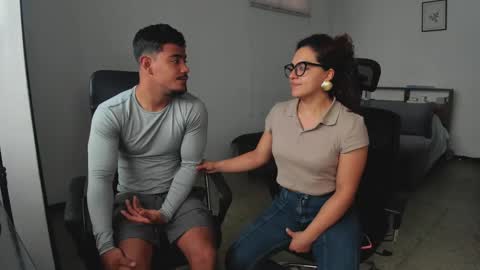 Crimson heart online show from 12-25-24, 08:17